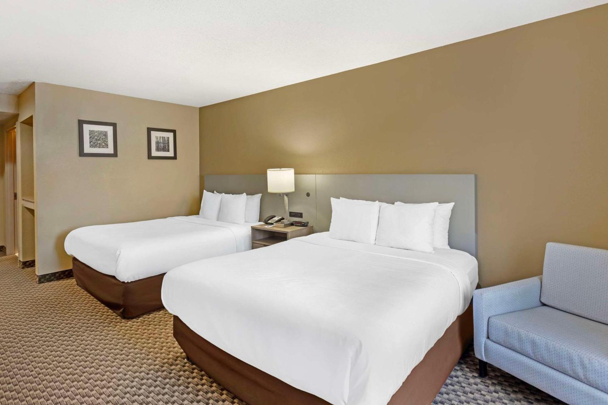 Comfort Inn & Suites Carneys Point Exterior foto
